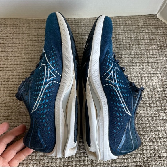 Mizuno Waverider 25 (Men's) Imperial Blue Size 12 - Picture 5 of 13